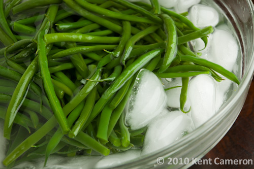 fresh green beans in an ice batch