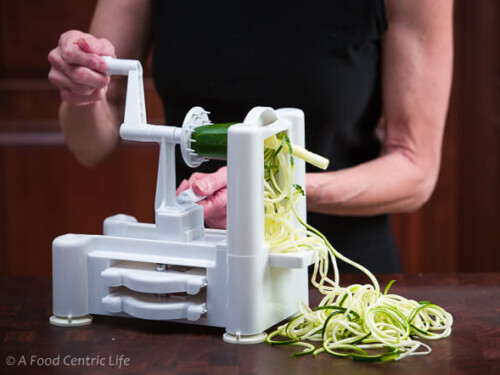 zucchini noodles | AFoodCentricLife.com