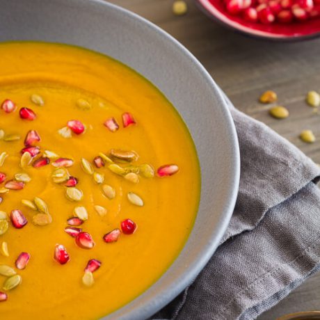 Curried Butternut Carrot Soup |AFodoCentricLife.com