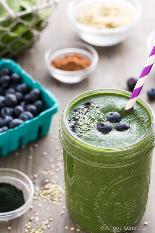 Blueberry green smoothie|AFoodCentricLife.com