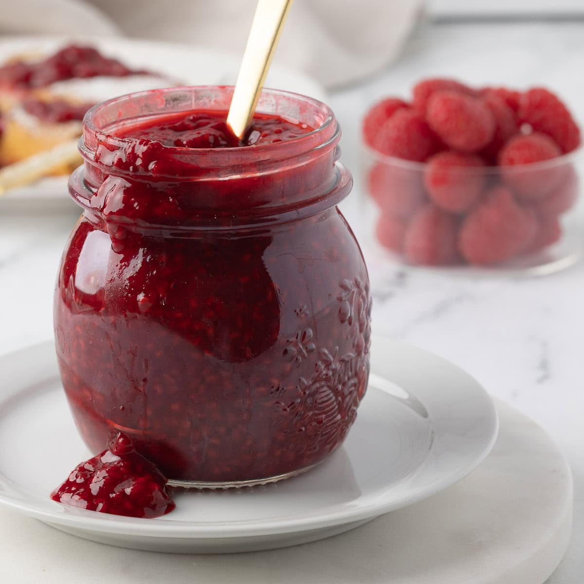 Raspberry Sauce Recipe (Raspberry Coulis) - A Food Centric Life